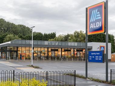 Aldi targets 'Career Changers' with new recruitment scheme